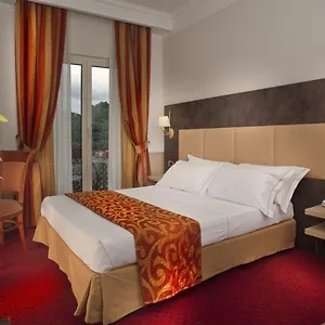 Pinewood 4*, Rome Italy